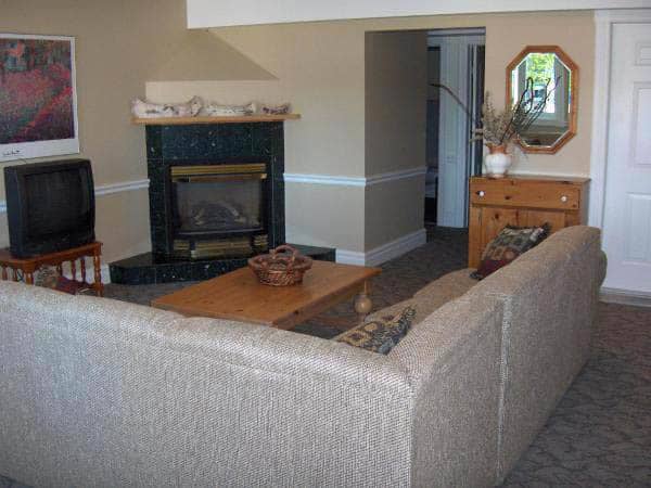 luxery beachsuite cottege canada